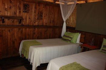 Lodge Off Beat Safaris Bush *